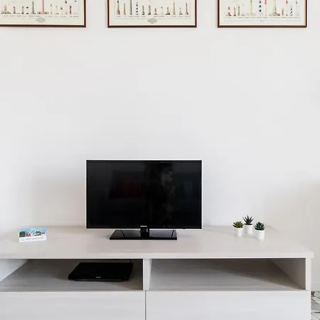 Apartment Italianway - Ripa Ticinese 103 Milan